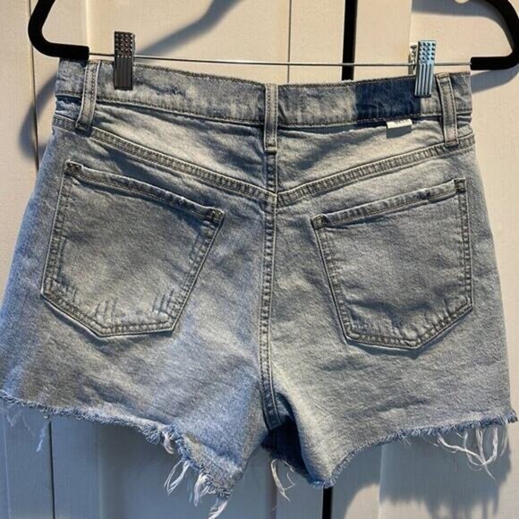 Daze Tough Love Distressed Light Wash Cutoff Jean Shorts Size 29 - Picture 2 of 5
